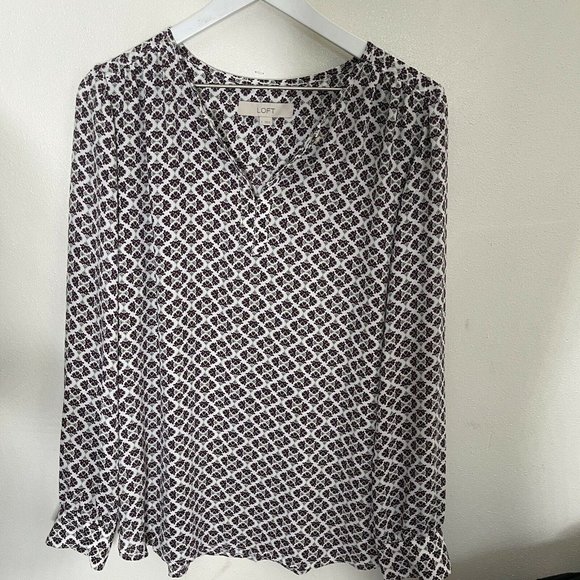 ANN TAYLOR LOFT Long Sleeve floral blouse Size Lar - Picture 2 of 8